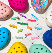 Load image into Gallery viewer, Wholesale Zodiac Signs Bundle (50 to 75 pieces)
